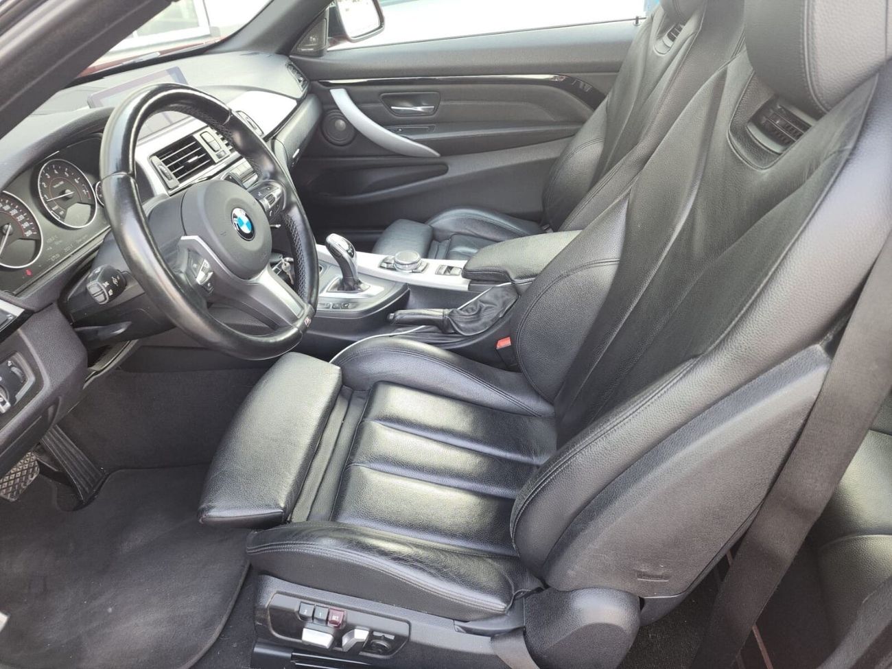 BMW M440i M Sport Hardtop convertible, extended Service Warranty,  2 doors Sports cartill 2027 with BMW