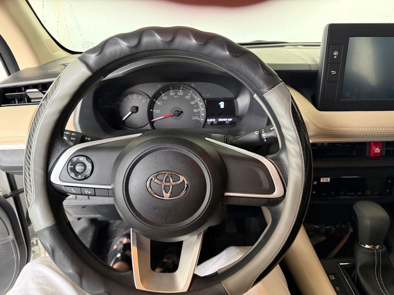 Toyota Yaris 1.5 L Basic