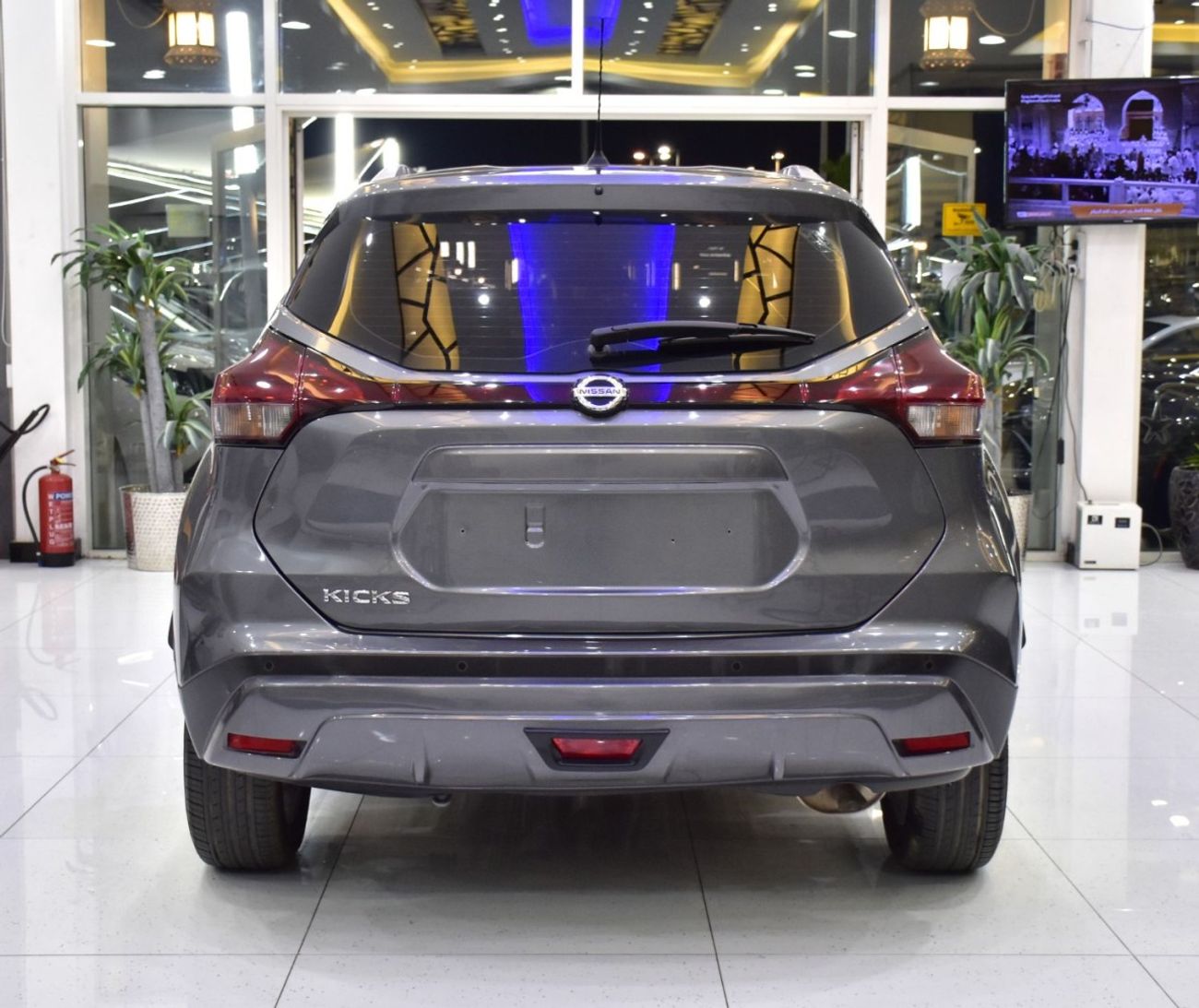 Nissan Kicks EXCELLENT DEAL for our Nissan Kicks ( 2022 Model ) in Grey Color GCC Specs