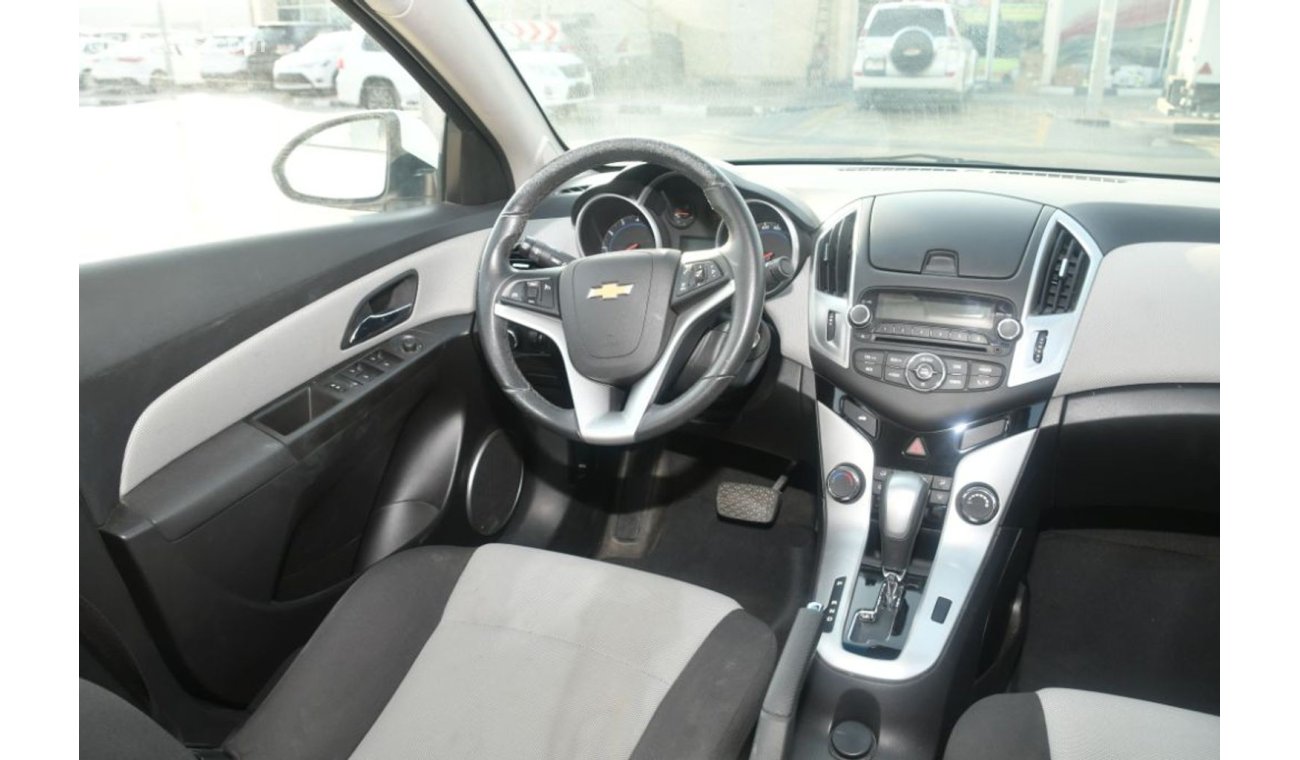 Chevrolet Cruze 2016 Gcc without accidents without paint