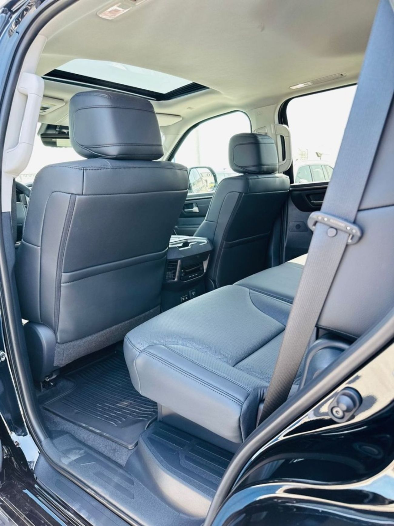 Toyota Sequoia TRD OFFROAD