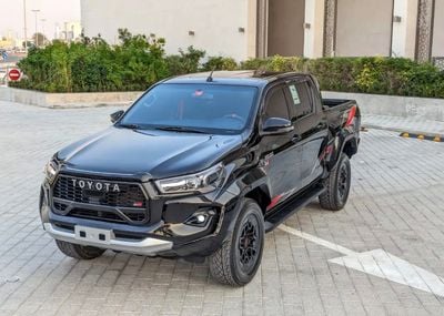 تويوتا هيلوكس 2021 FACELIFTED 2025 GR SPORT GCC IN EXCELLENT CONDITION