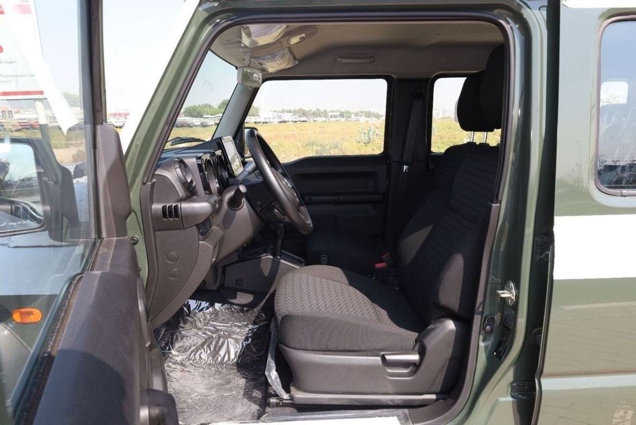 سوزوكي جيمني GL 1.5L (5-Doors)