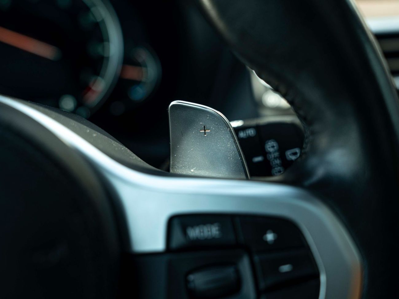 BMW X3 xDrive 30i M Sport AED 2,044 PM • X3 XDRIVE 30i • M-SPORT PACK • FULL AGMC BMW SERVICE HISTORY