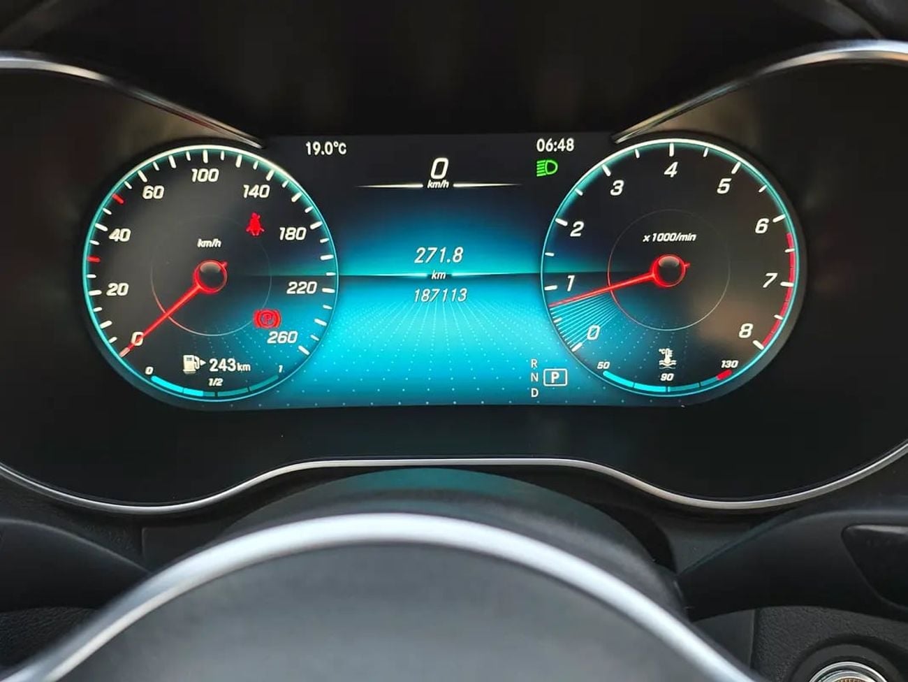 مرسيدس بنز C 300 AMG - Canadian Specs - GCC Ready