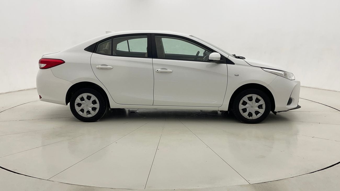 تويوتا يارس SE 1.5 | بدون دفعة مقدمة | اختبار القيادة في المنزل