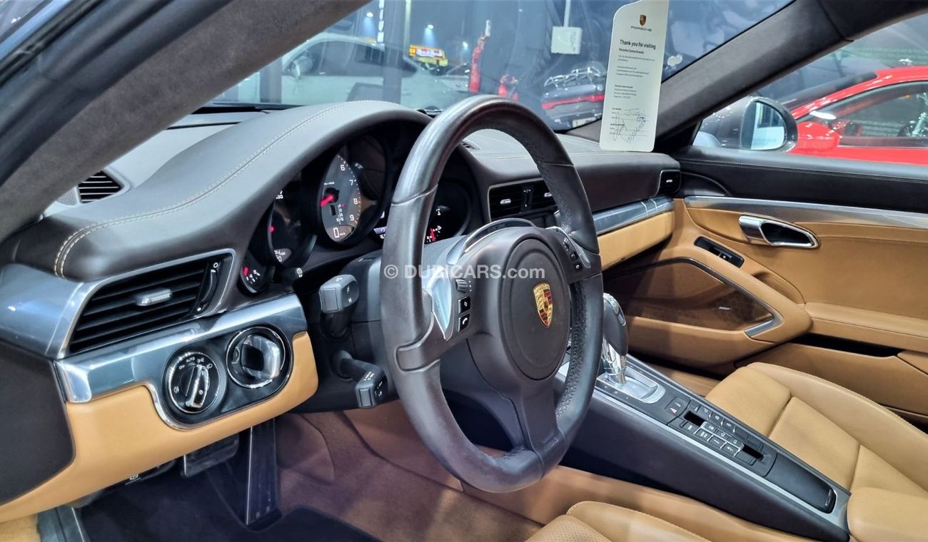 Porsche 911 PORSCHE CARRERA S 2015 GCC IN IMMACULATE CONDITION WITH ONLY 34KKM STILL UNDER PORSCHE WARRANTY
