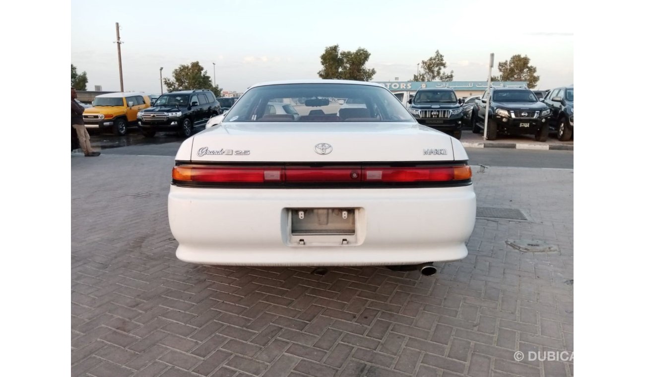 تويوتا مارك II جراندي TOYOTA MARK II GRANDE RIGHT HAND DRIVE (PM957)