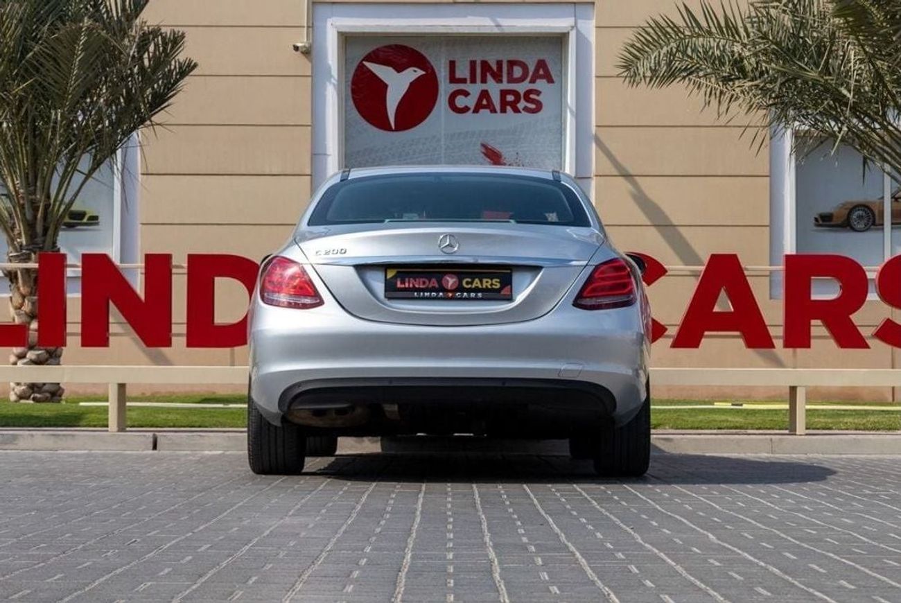 Mercedes-Benz C 200 Mercedes-Benz C200 2017 Korean Spec under Warranty with Flexible Down-Payment.