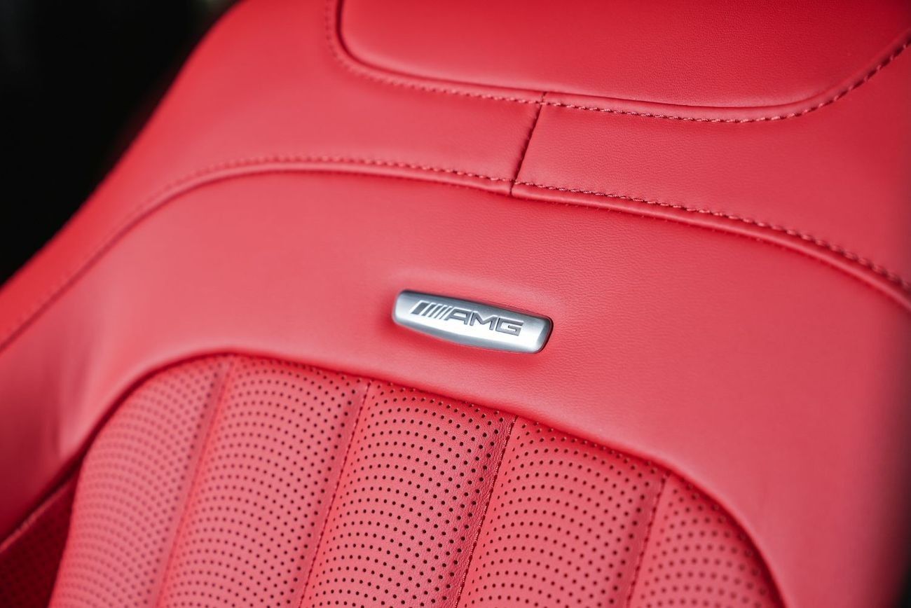 Mercedes-Benz G 63 AMG (GCC) Double Night Package / Full Carbon Fiber / + 10% For local Registration