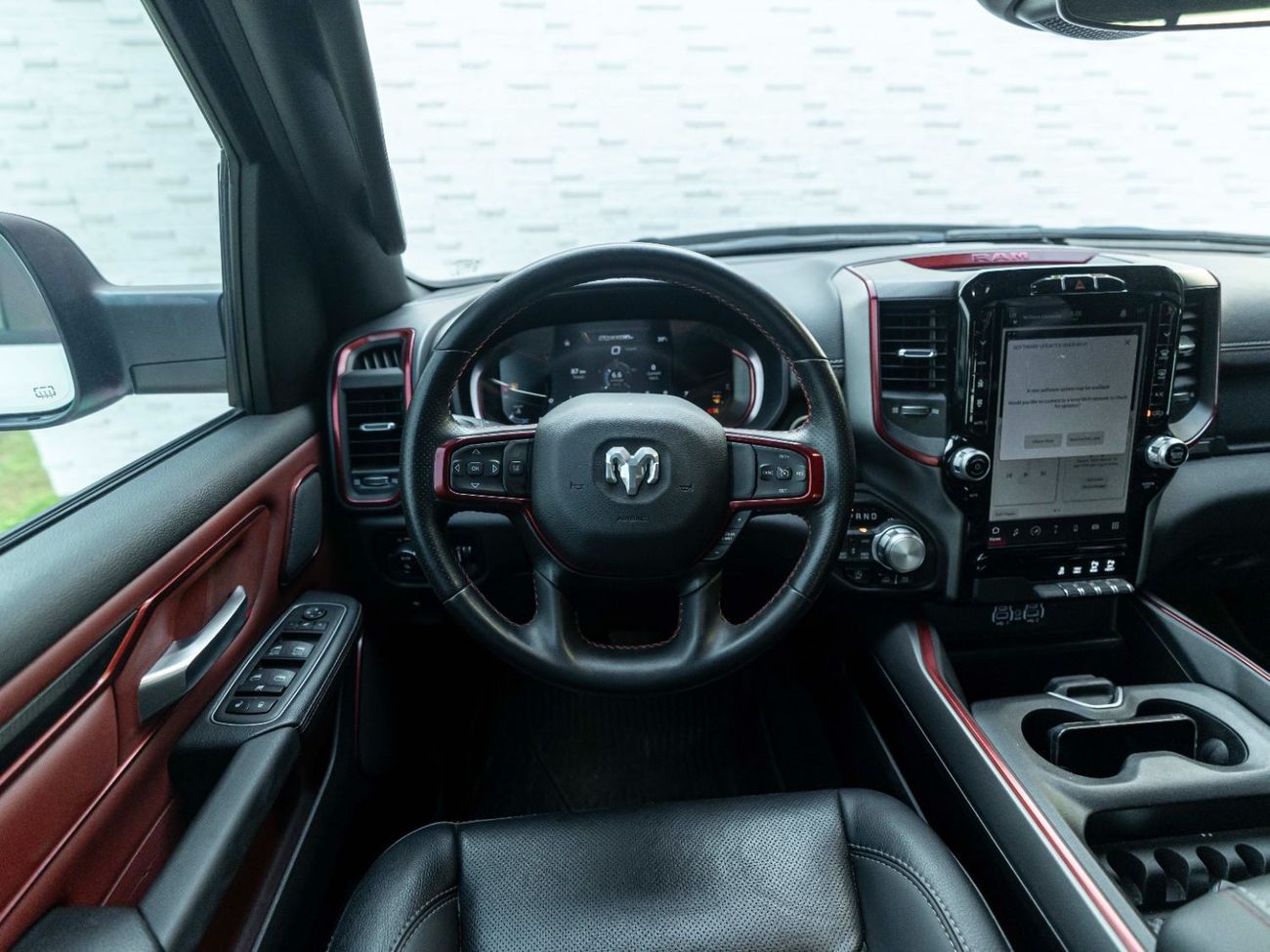 رام 1500 AED 3,302 PM • RAM 1500 REBEL LUXURY • ONLY 28,000 KMS • 5.7L HEMI® V8 • OFFICIAL DODGE WARRANTY