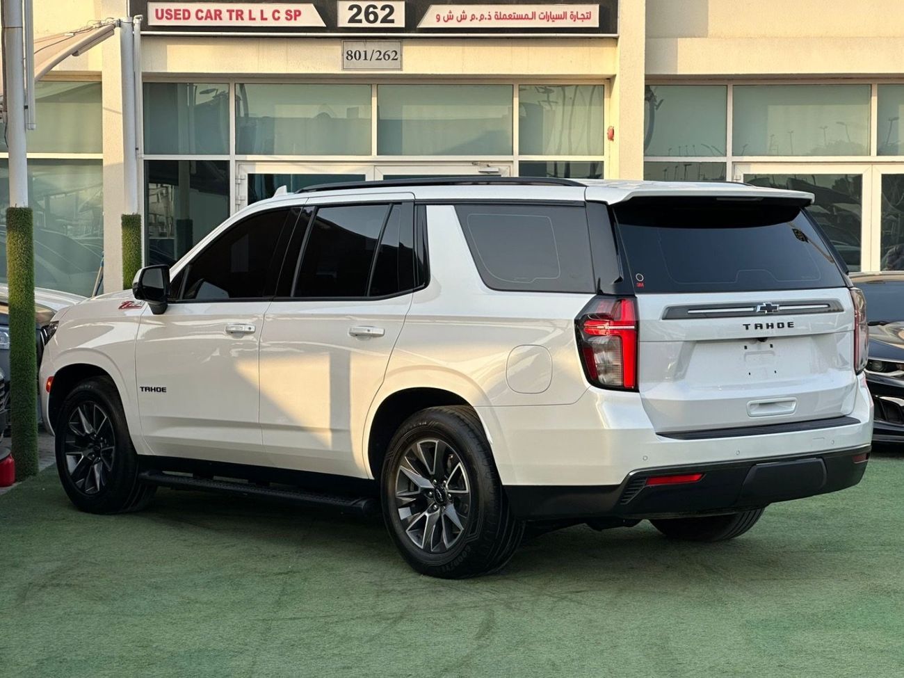 Chevrolet Tahoe Z71 6.2L CHEVROLET TAHOE Z71 GCC 2022  Full Service history ( Under Warranty ) Original Paint full o