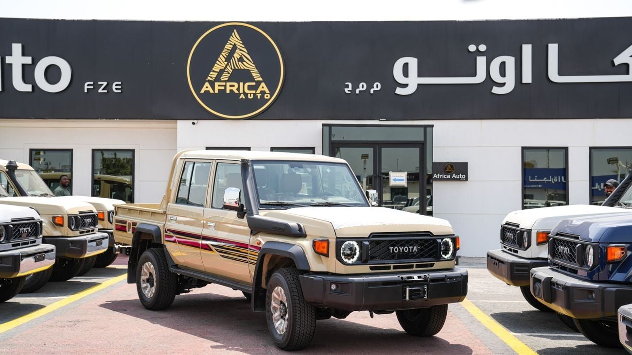Toyota Land Cruiser Pick Up  LC79 DC 2.8L DSL FULL AT