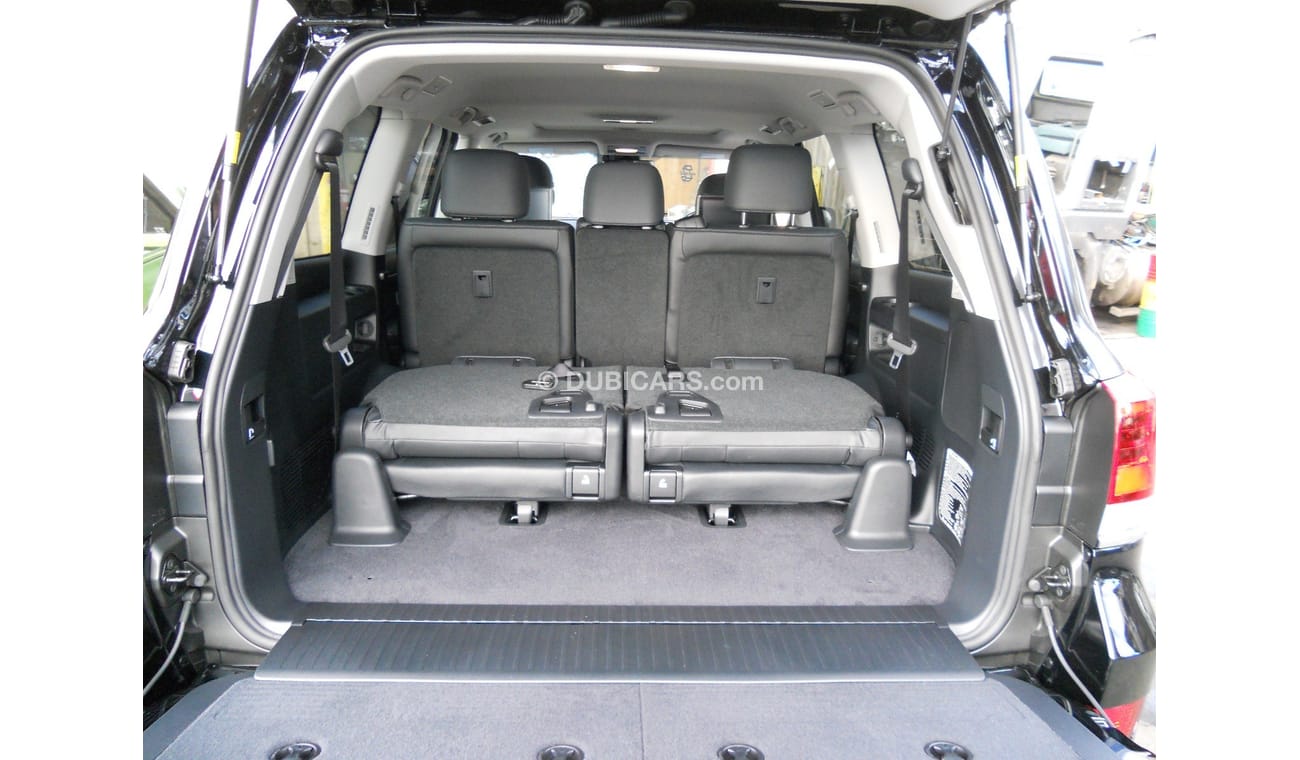 Toyota Land Cruiser 200 Sahara RHD - 4.5L V8 Diesel (Full Option)