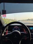 مرسيدس بنز A 220 188-hp turbocharged 2.0-liter 4-cylinder