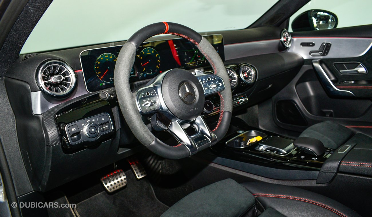Mercedes-Benz A 35 AMG 4M Sedan Premium Plus