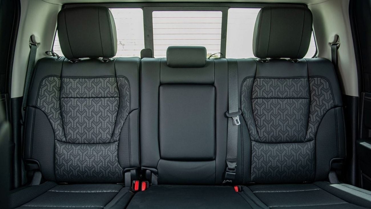 تويوتا تاندرا 2023 TOYOTA TUNDRA 3.5L PETROL AUTOMATIC ZERO KM