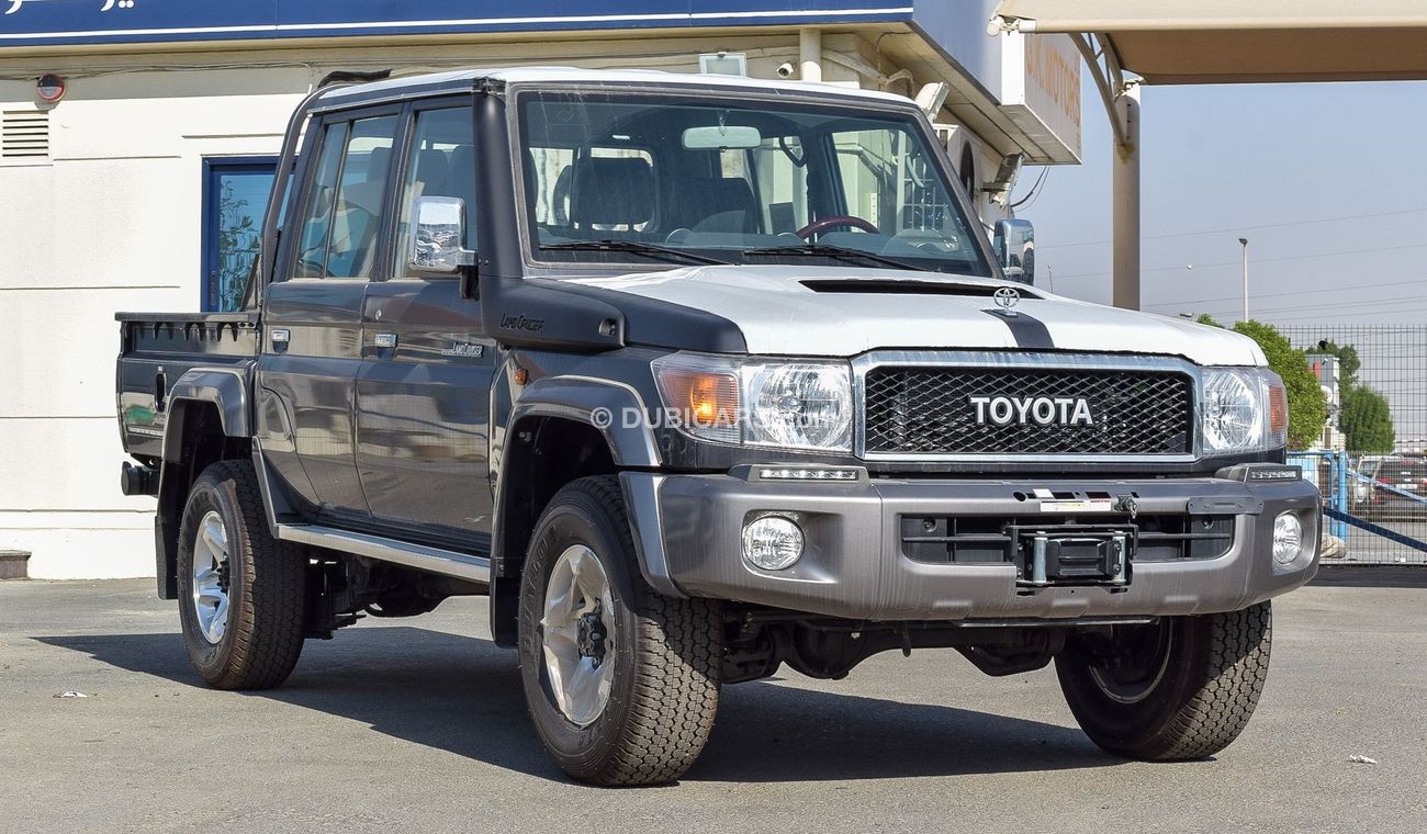 Toyota Land Cruiser Pick Up V8