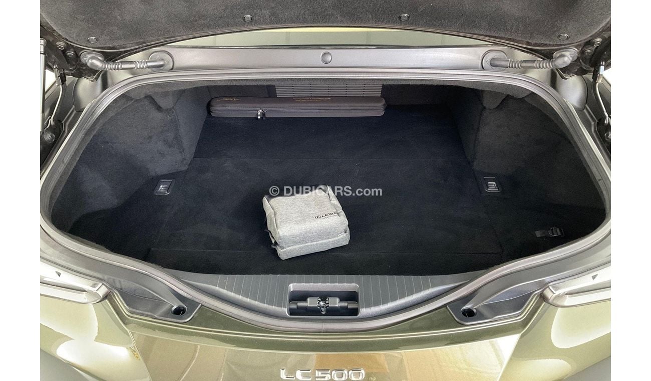 Lexus LC500 Titanium