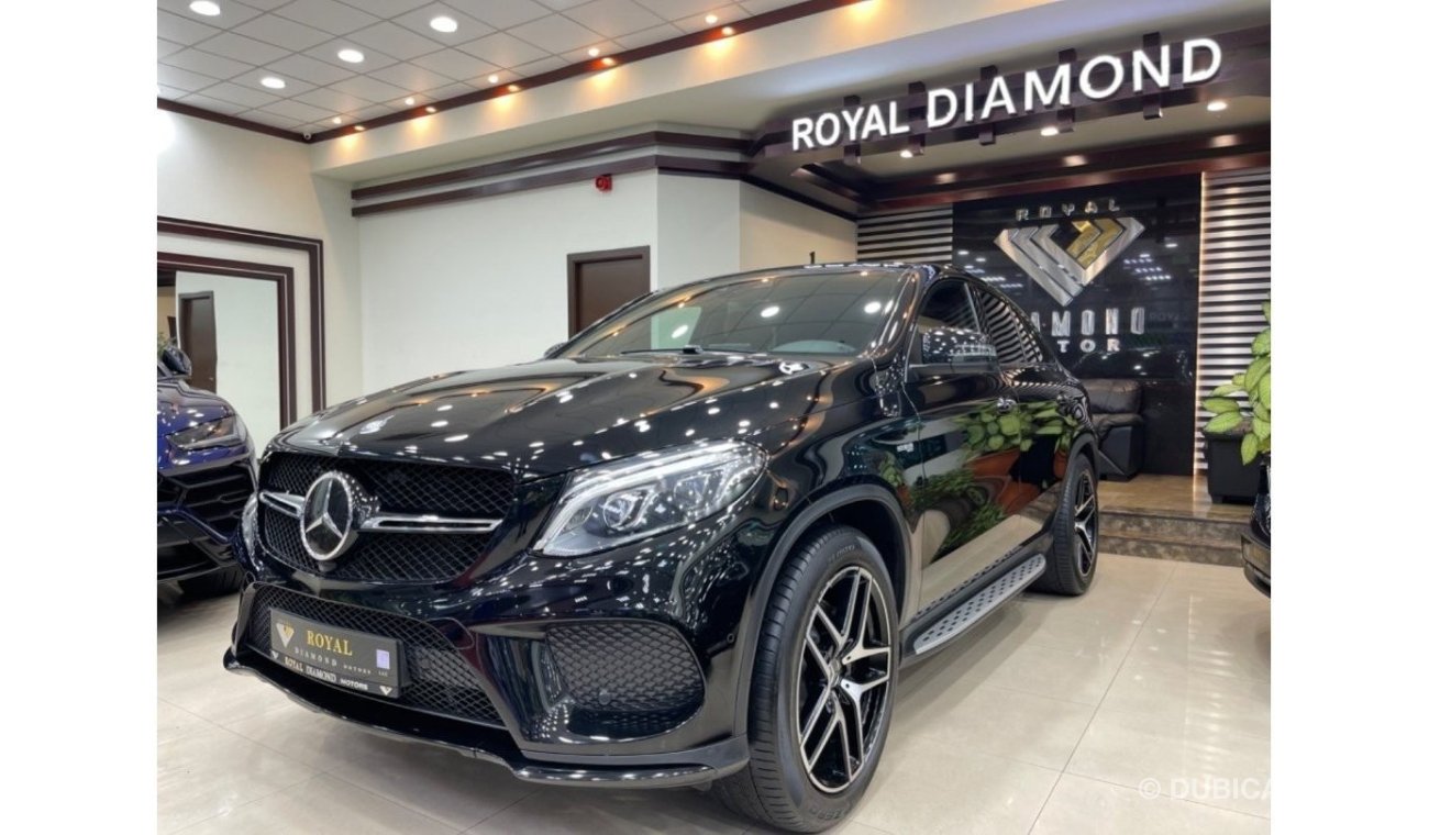 مرسيدس بنز GLE 43 AMG كوبيه كوبيه كوبيه Mercedes-Benz GLE43 AMG GCC 2017 under warranty