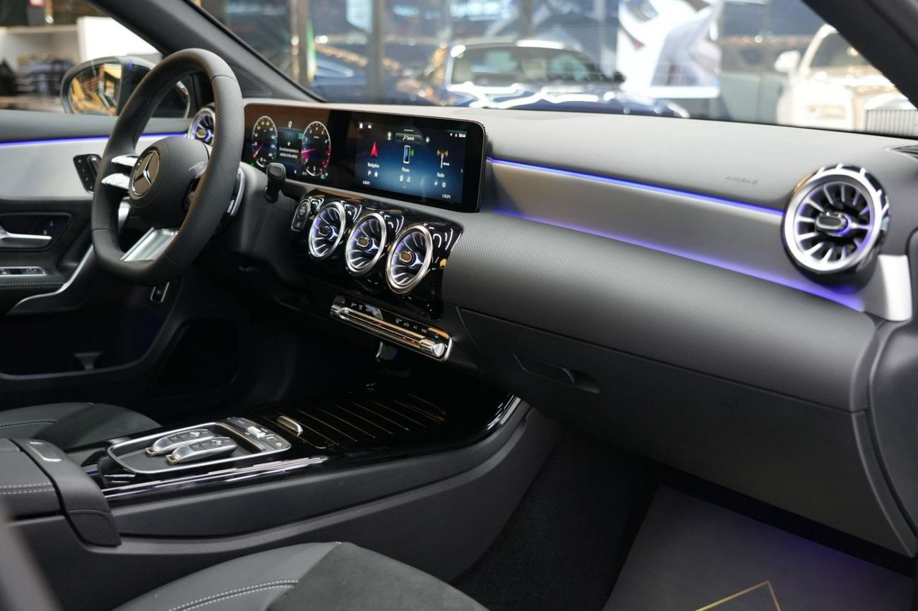 مرسيدس بنز A 200 Mercedes-Benz A 200 | 2026 GCC 0km | Agency Warranty | AMg Package