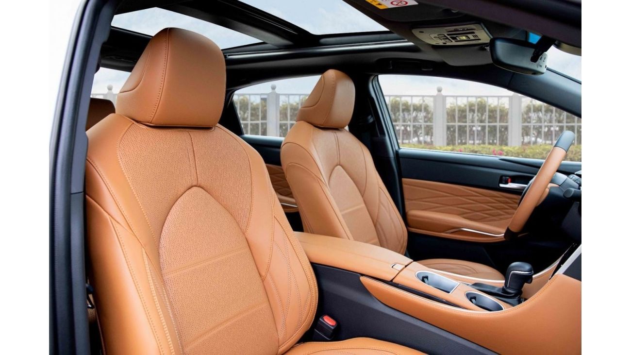 تويوتا افالون 2022 تويوتا أفالون 2.5 XLE هايبرد - أسود داخل بني