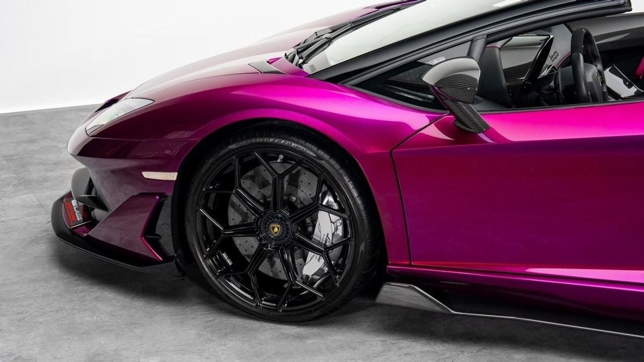 Lamborghini Aventador SVJ Roadster - 2021 - GCC Specs