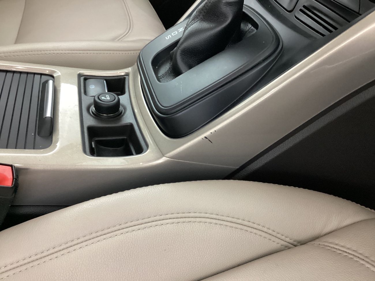 فورد إيسكاب Titanium | National Day Celebration | شامل الضمان | 0 ﺪﻔﻋﺓ ﺃﻮﻟﻯ