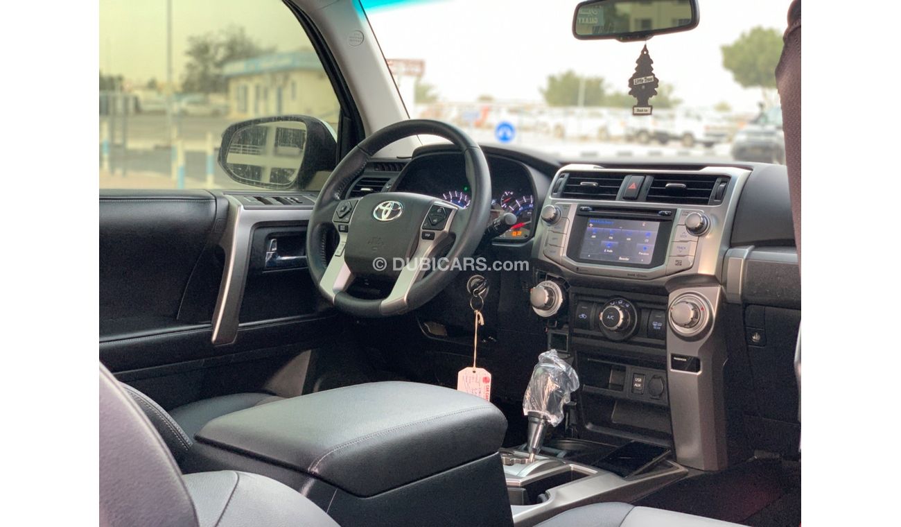 Toyota 4Runner SR5 PREMIUM 7-SEATER FULL OPTION SUNROOF 2017 US IMPORTED