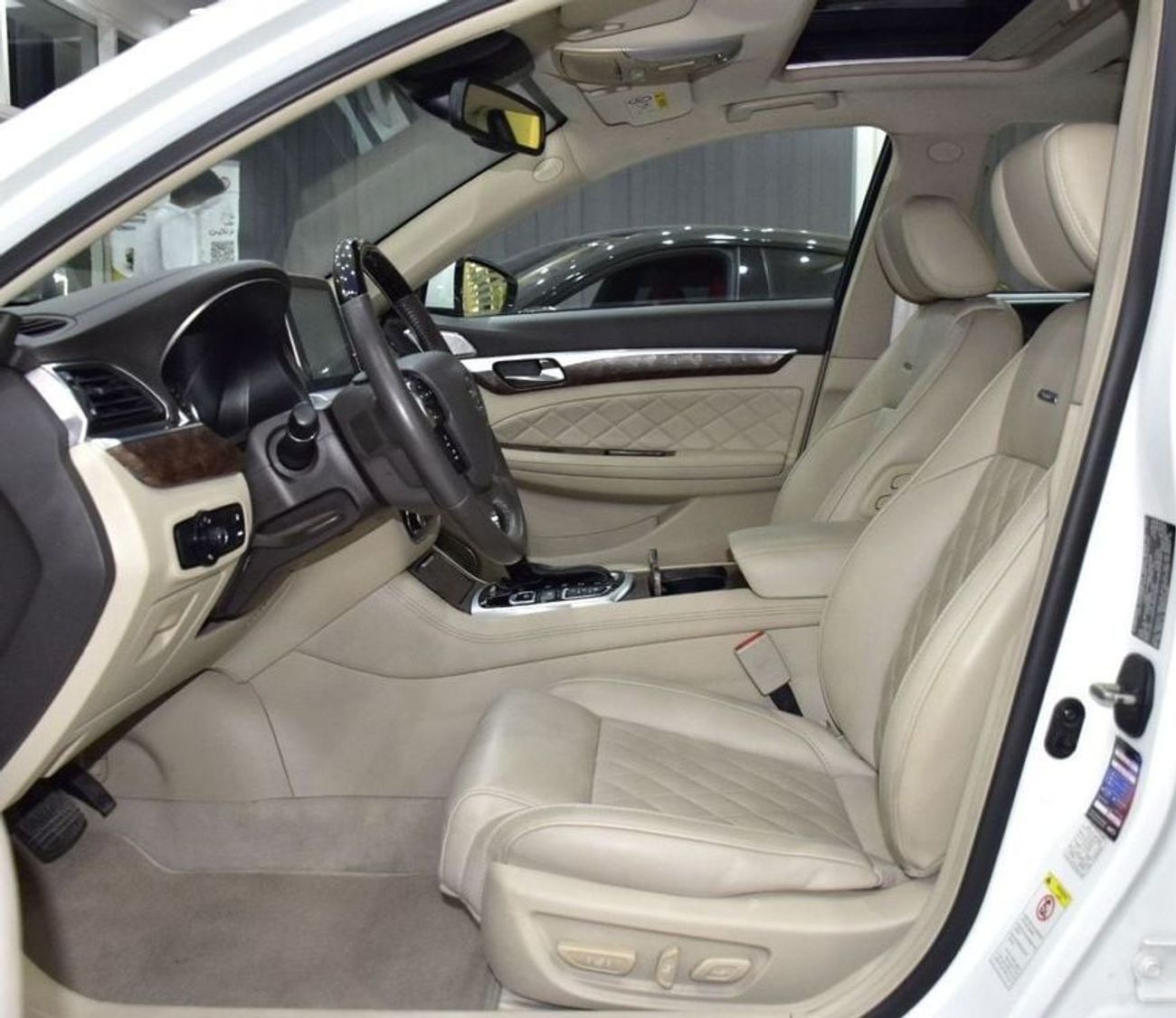 جي إي سي GA 8 EXCELLENT DEAL for our GAC GA8 320T ( 2019 Model ) in White Color GCC Specs