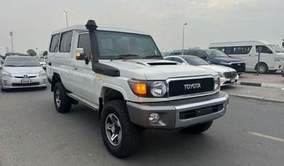 Toyota Land Cruiser 70 RHD DIESEL V8 MANUAL