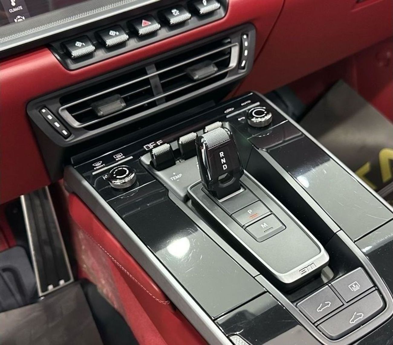 Porsche 911 2021 Porsche 911/992 Carrera, May 2025 Porsche Warranty, Full Porsche Service History, Low Kms, GCC