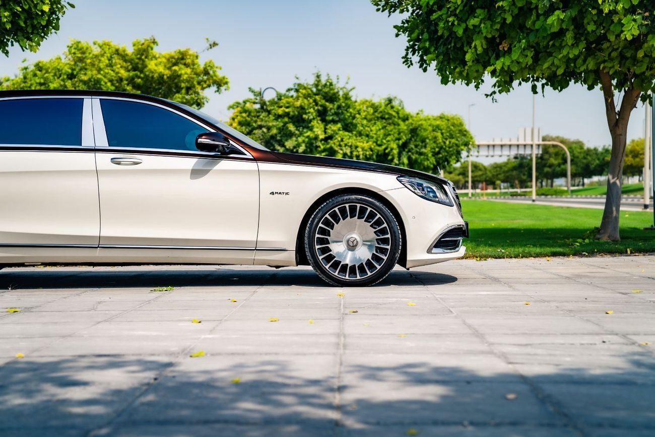 Mercedes Maybach S580 Maybach AMG clean title No Accident with Service History completely serviced and ready to go