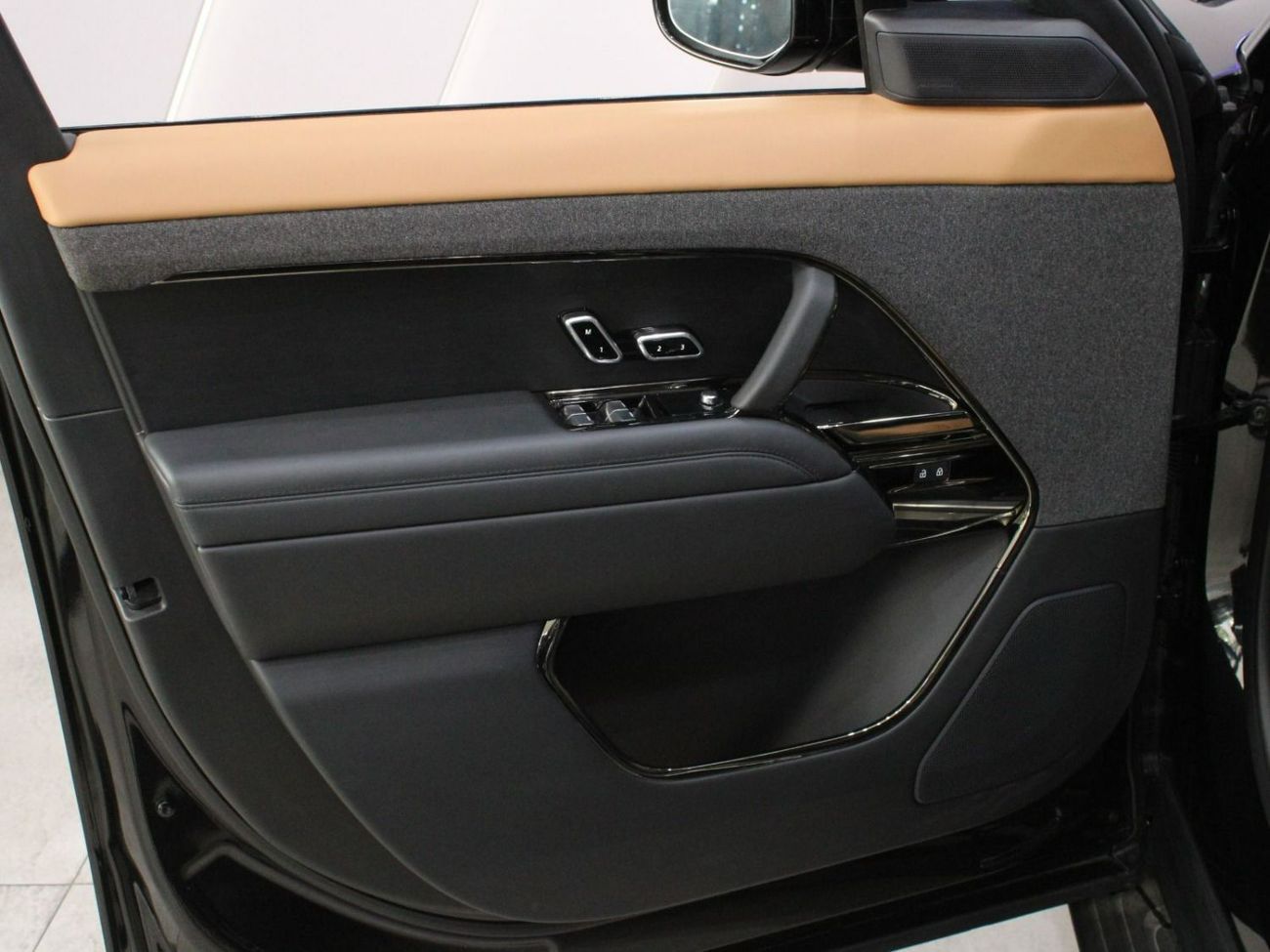 لاند روفر رينج روفر سبورت | SE Dynamic - Low mileage