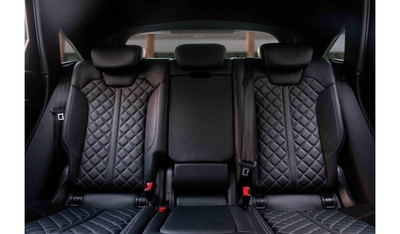 Audi SQ5 TFSI quattro 3.0L  Sportback | 5,092 P.M  | 0% Downpayment | Excellent Condition!