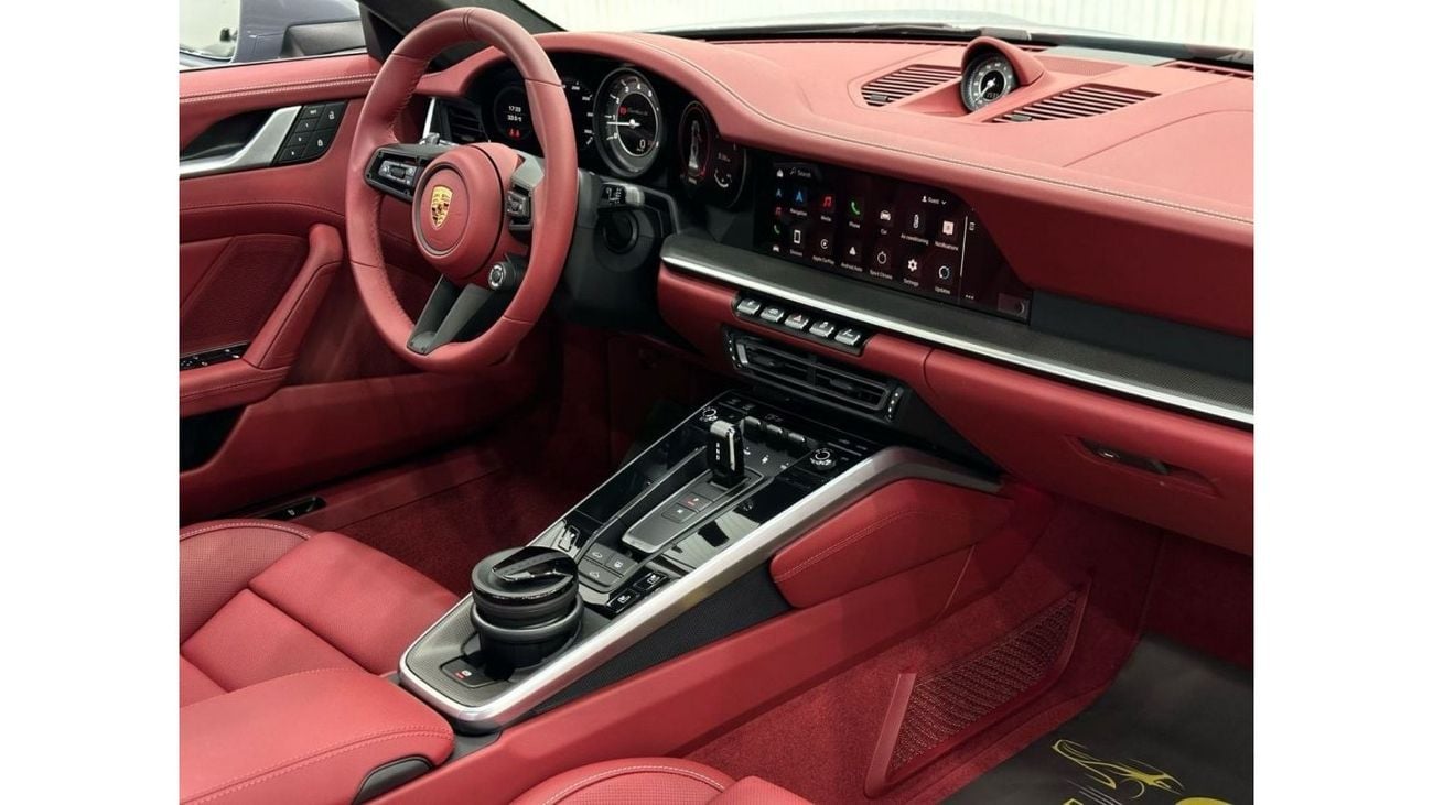 بورش 911 *Brand New* 2024 Porsche 911 Turbo S, May 2026 Porsche Warranty, Delivery Kms, GCC