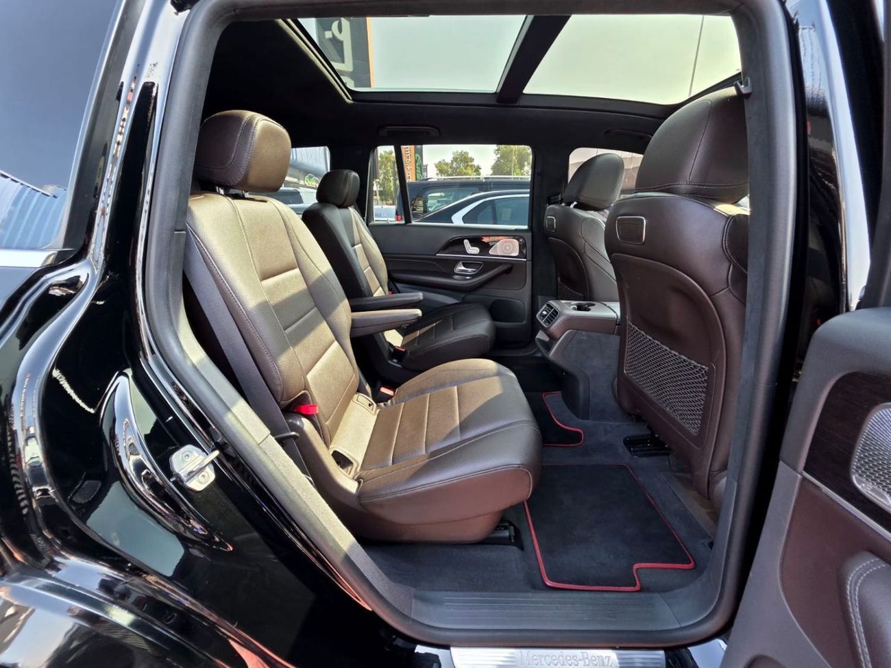 مرسيدس بنز GLS 450 4MATIC