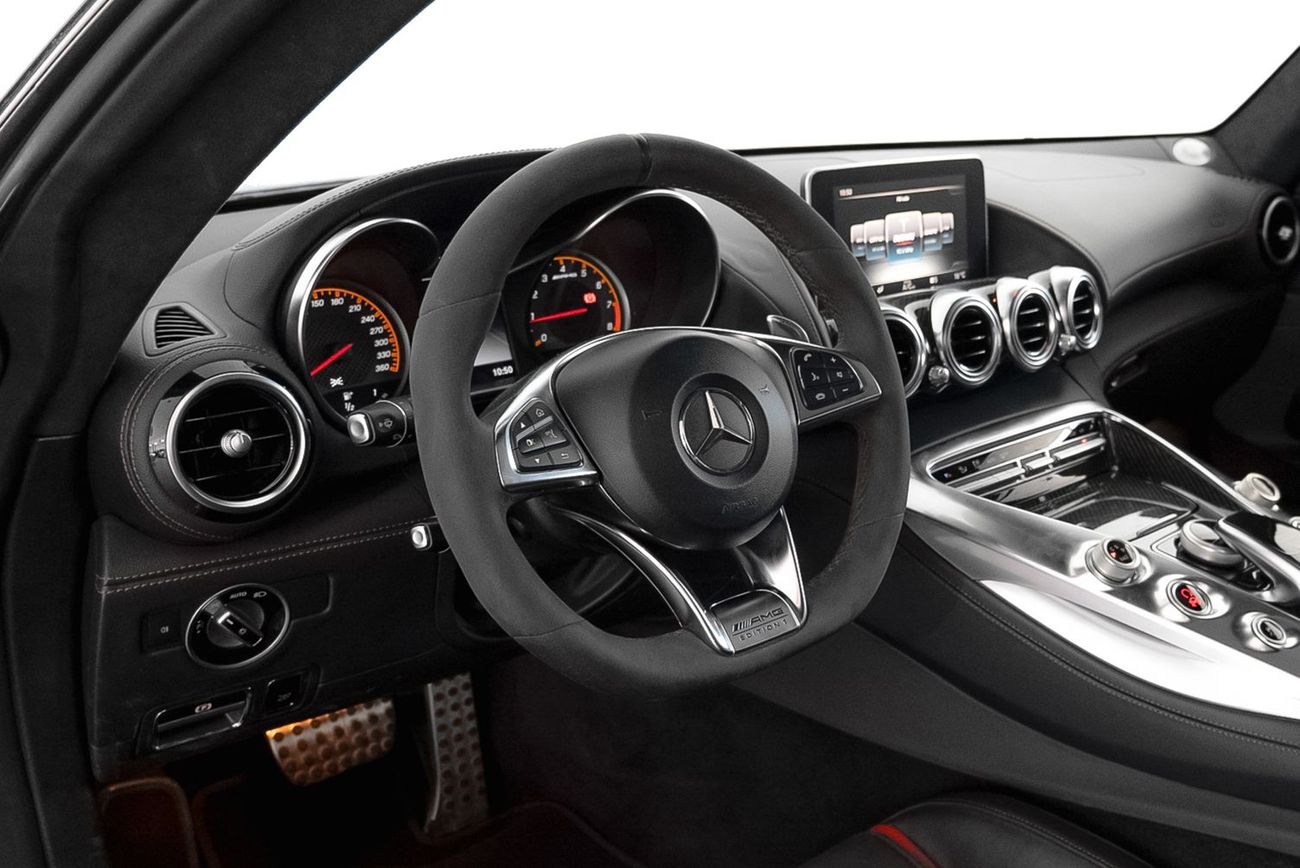 مرسيدس بنز AMG GT S