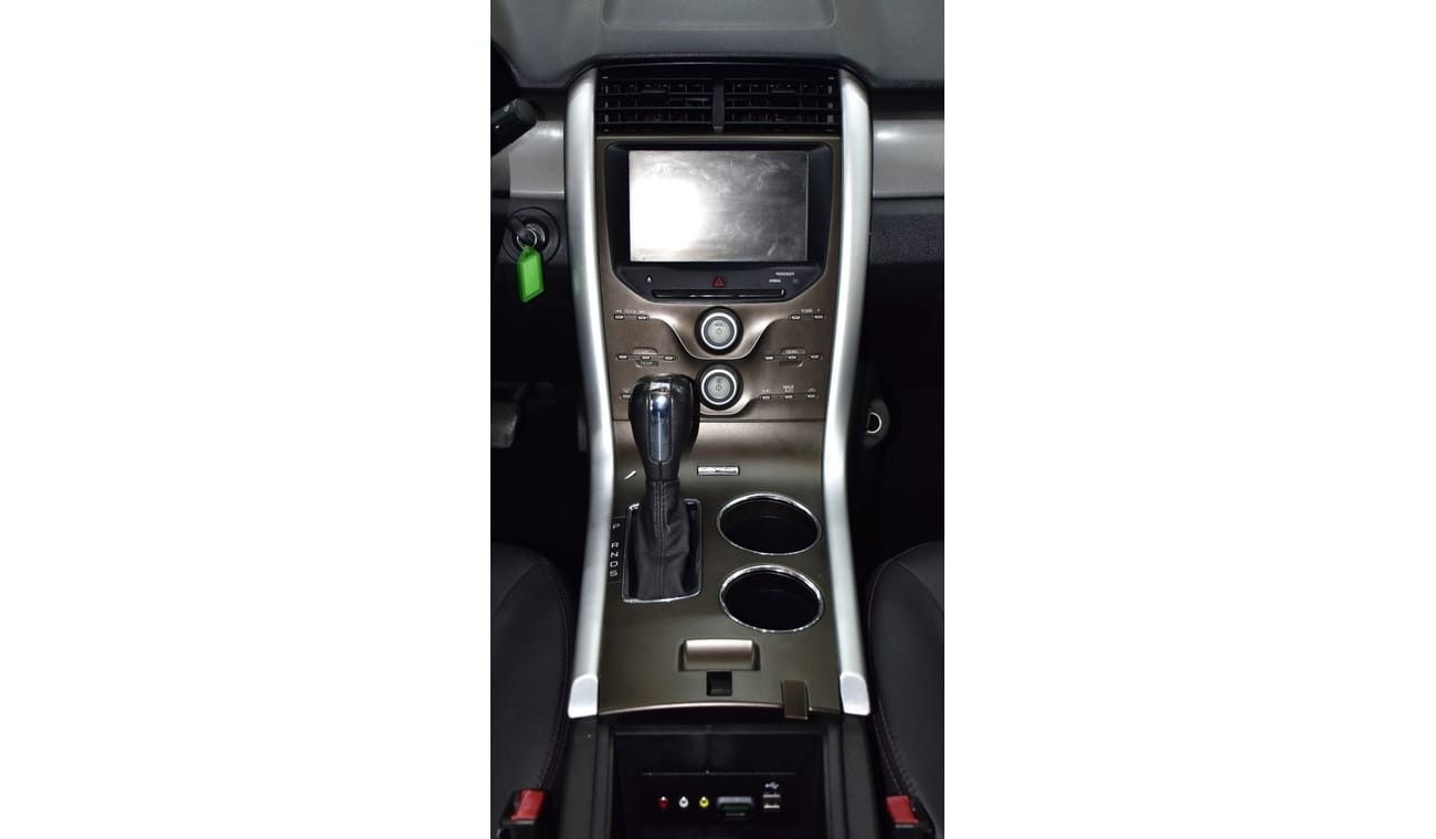 فورد إدج EXCELLENT DEAL for our Ford Edge SEL AWD ( 2013 Model ) in White Color GCC Specs