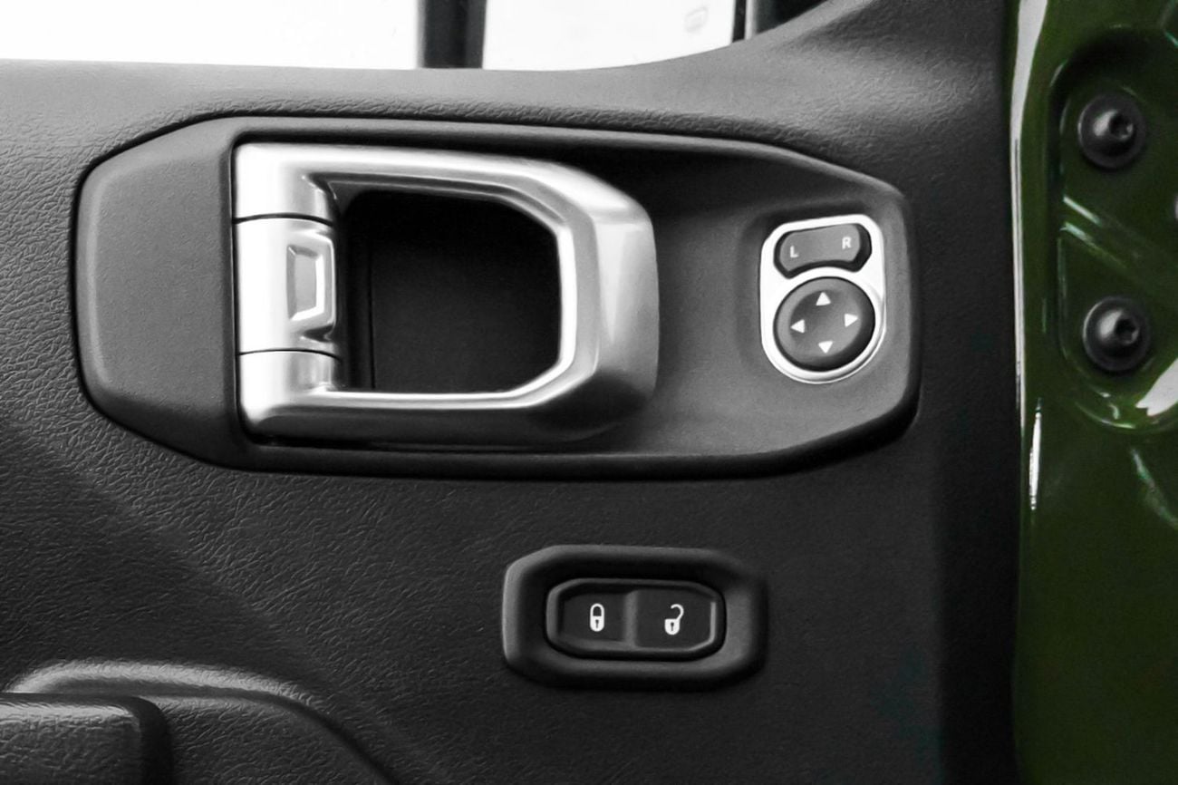 جيب رانجلر Unlimited Sport 3.6L A/T