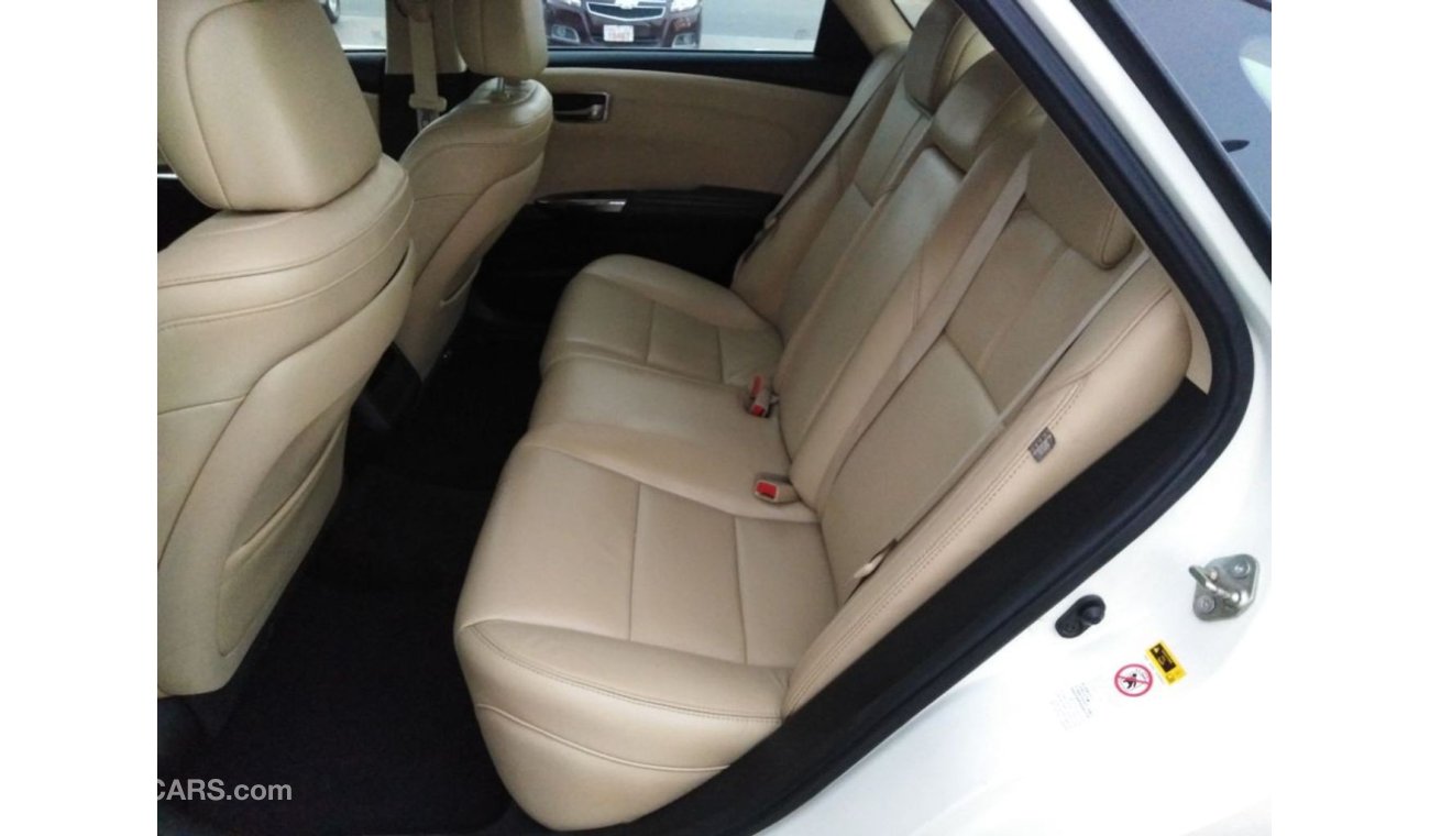 تويوتا افالون تويوتا أفالون ٢٠١٤ خليجي بحالة ممتازة للبيع