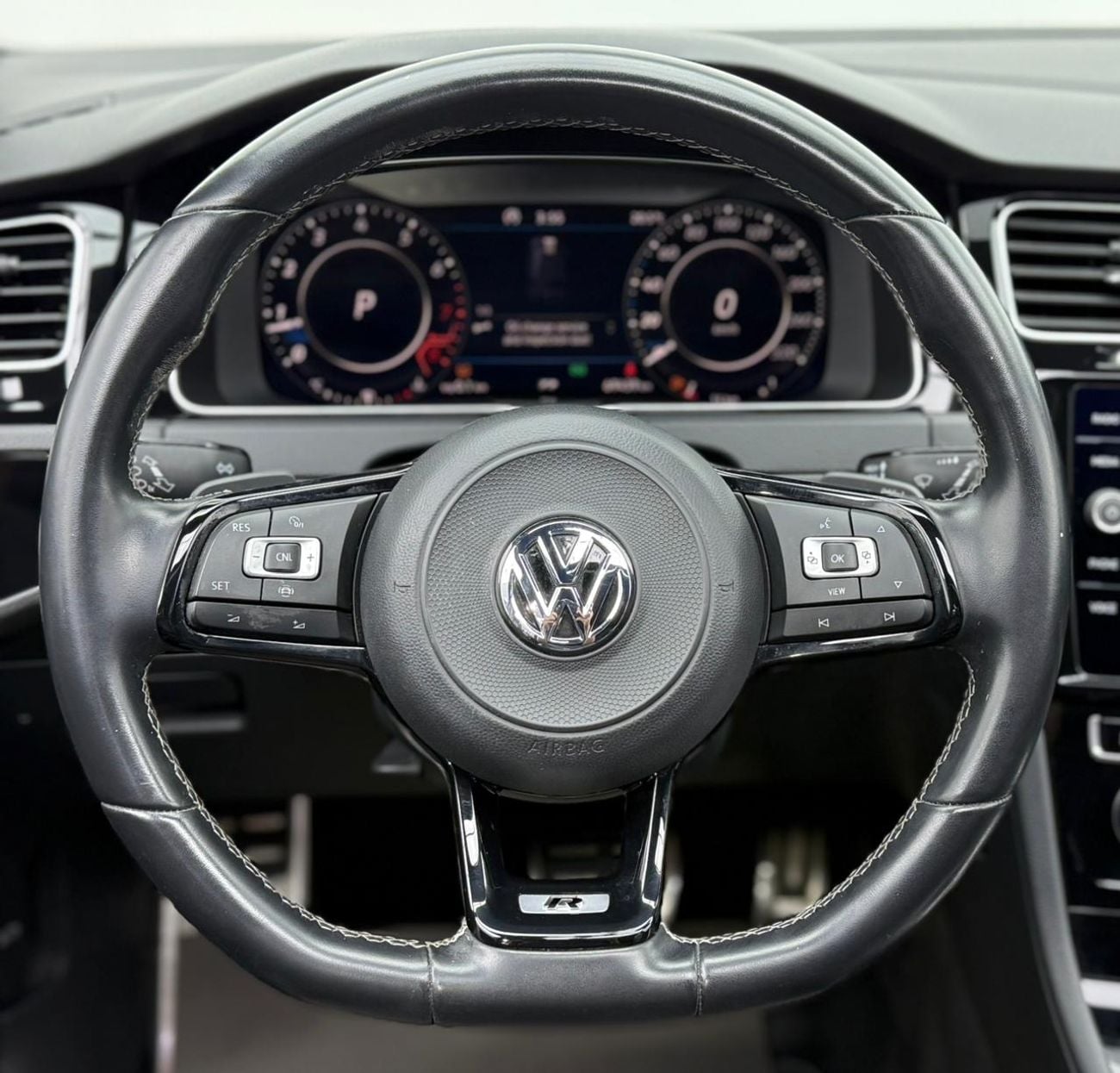 فولكس واجن جولف ار 2019 Volkswagen Golf R, Full VW Service History, Fully Loaded, Excellent Conditions, GCC