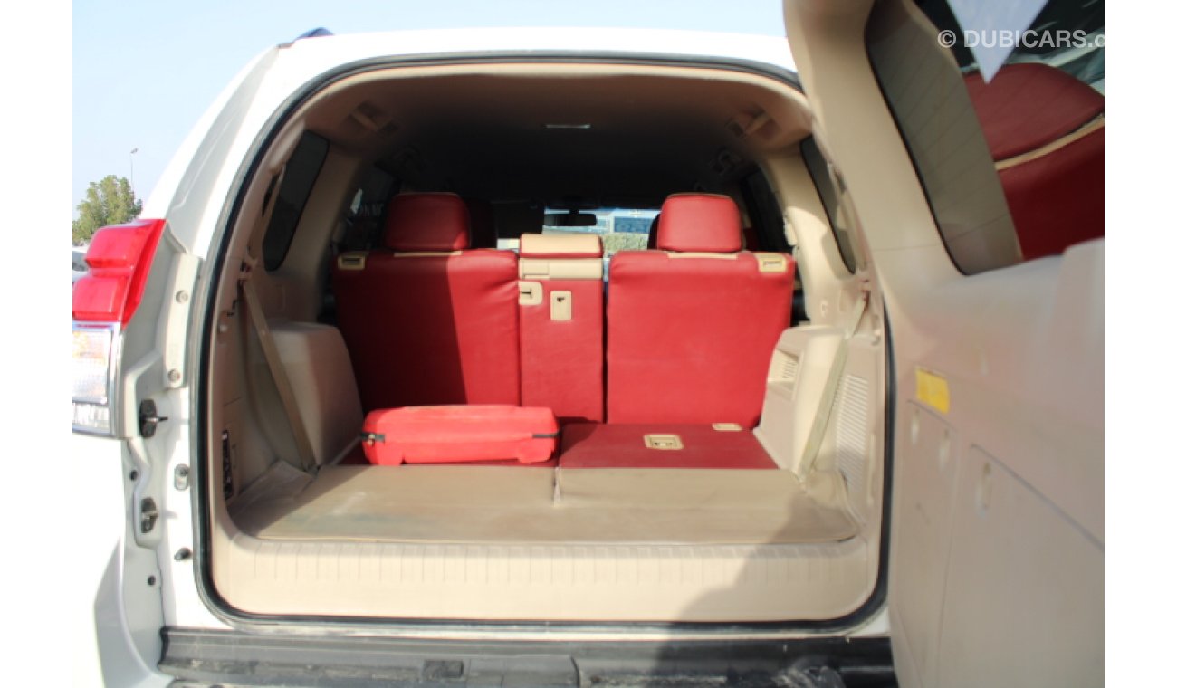 تويوتا برادو TXL, 2.7L Petrol, Alloy Rims, Leather Seats, DVD, Rear Camera, Rear A/C (LOT # 3736)