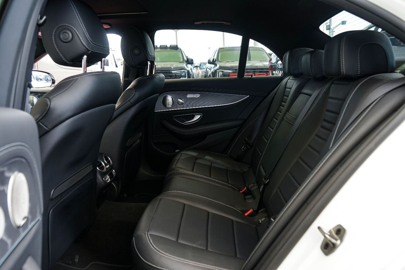 مرسيدس بنز E 350 Engine: 2.0L Turbocharged Inline-4 Engine (E350 AMG Dynamic spec commonly)