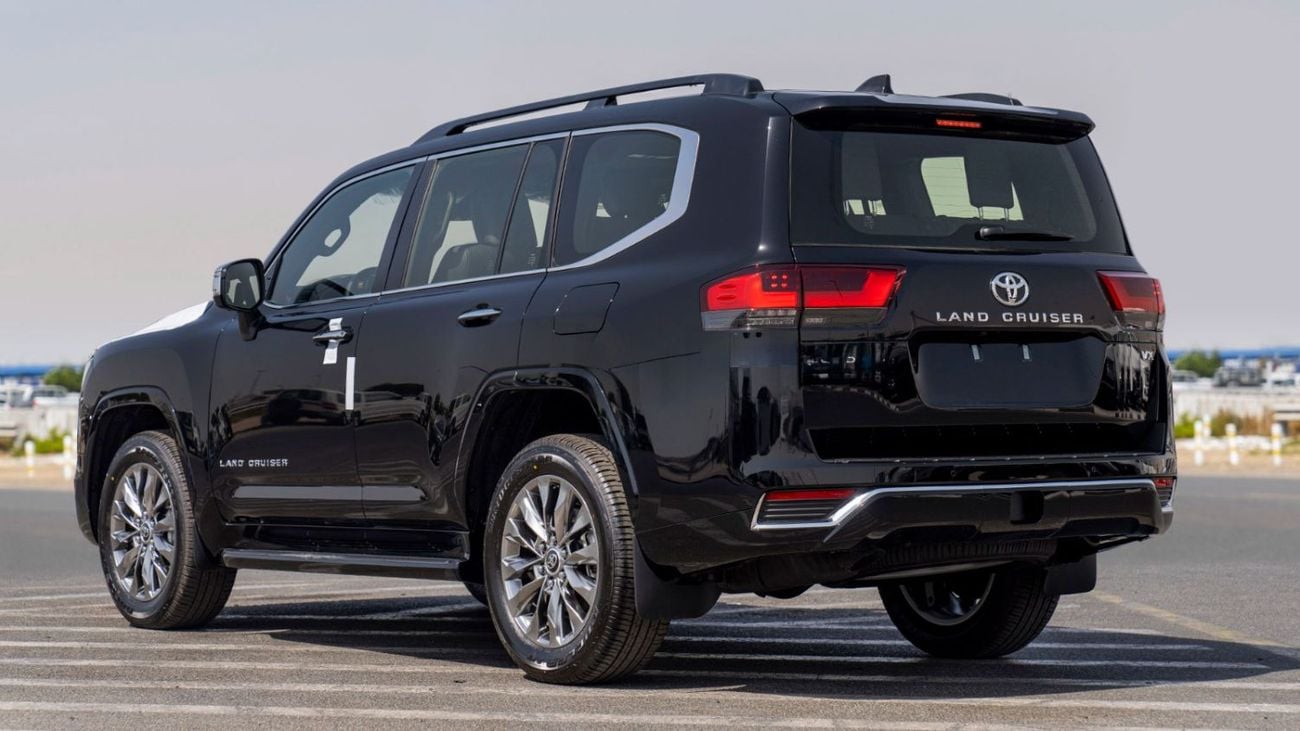 تويوتا لاند كروزر LC VX 3.3D\(LHD) TOYOTA LAND CRUISER LC300 VX 3.3D AT MY2025 – BLACK
