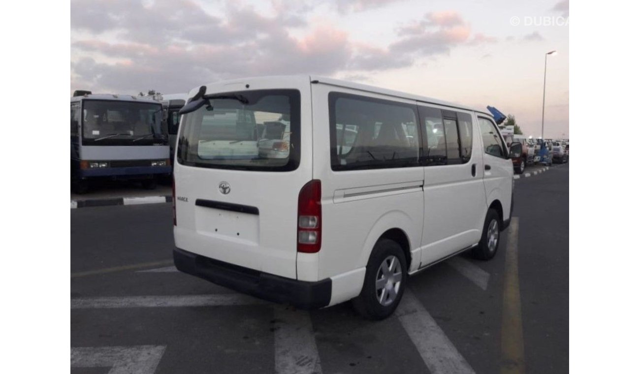 تويوتا هاياس Hiace RIGHT HAND DRIVE(Stock no PM 421 )