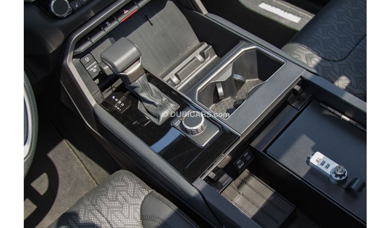 Toyota Tundra Limited CrewMax 2WD. Local Registration + 10%