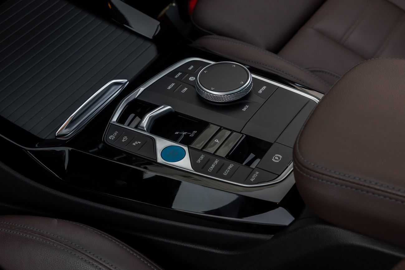 بي أم دبليو iX3 iX3 M Sport | 3,623 P.M | 0% Downpayment | BMW Warranty 2028!