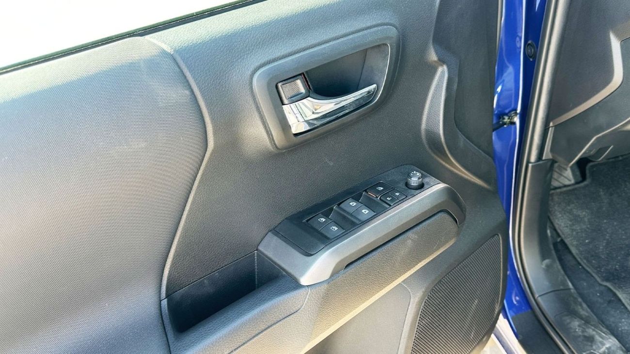 Toyota Tacoma Toyota Tacoma 3.5L TRD SPORT 6-CYL AT