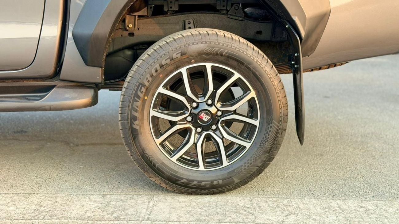 Toyota Hilux MODIFIED TO GR SPORTS | NUDGE BAR | POWER SEATS | AUTOMATIC | BONNET SCOOP